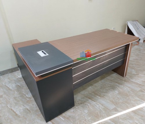 Bàn giám đốc chữ L 1m6x0.7, tủ phụ 1m2x0.4 Bàn giám đốc chữ L 1m6x0.7, tủ phụ 1m2x0.4