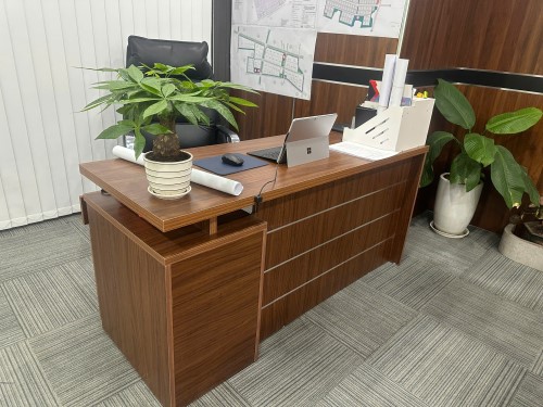 ban-giam-doc-hoc-lien-1m6x0-6-full-oc-cho