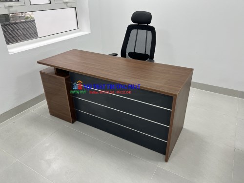 Bàn trưởng phòng 1m6x0.6 có hộc Bàn trưởng phòng 1m6x0.6 có hộc