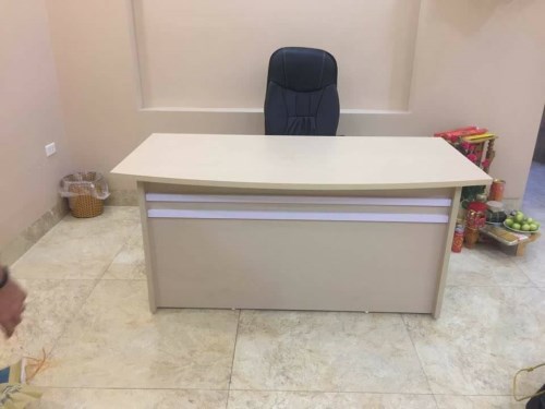 Bàn giám đốc răng lược 1m6x0.8 Bàn giám đốc răng lược 1m6x0.8